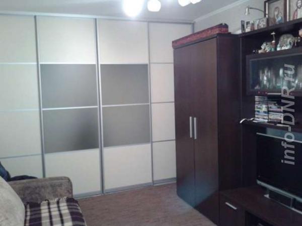 Продаю 3-комн квартиру 60 кв м. ДОНЕЦК