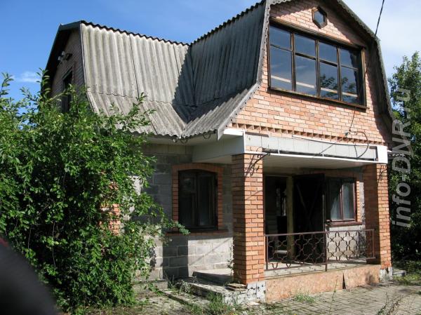 Продаю дача  120 кв.м  кирпичный. ДОНЕЦК