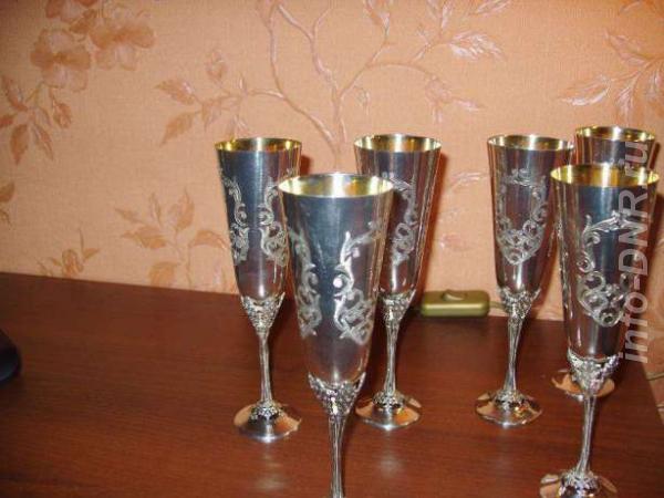 Продам набор фужеров серебряных с внутренней позолотой новые. ДОНЕЦК
